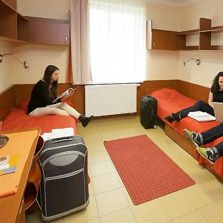 Vandrarhem Study K & M Debrecen